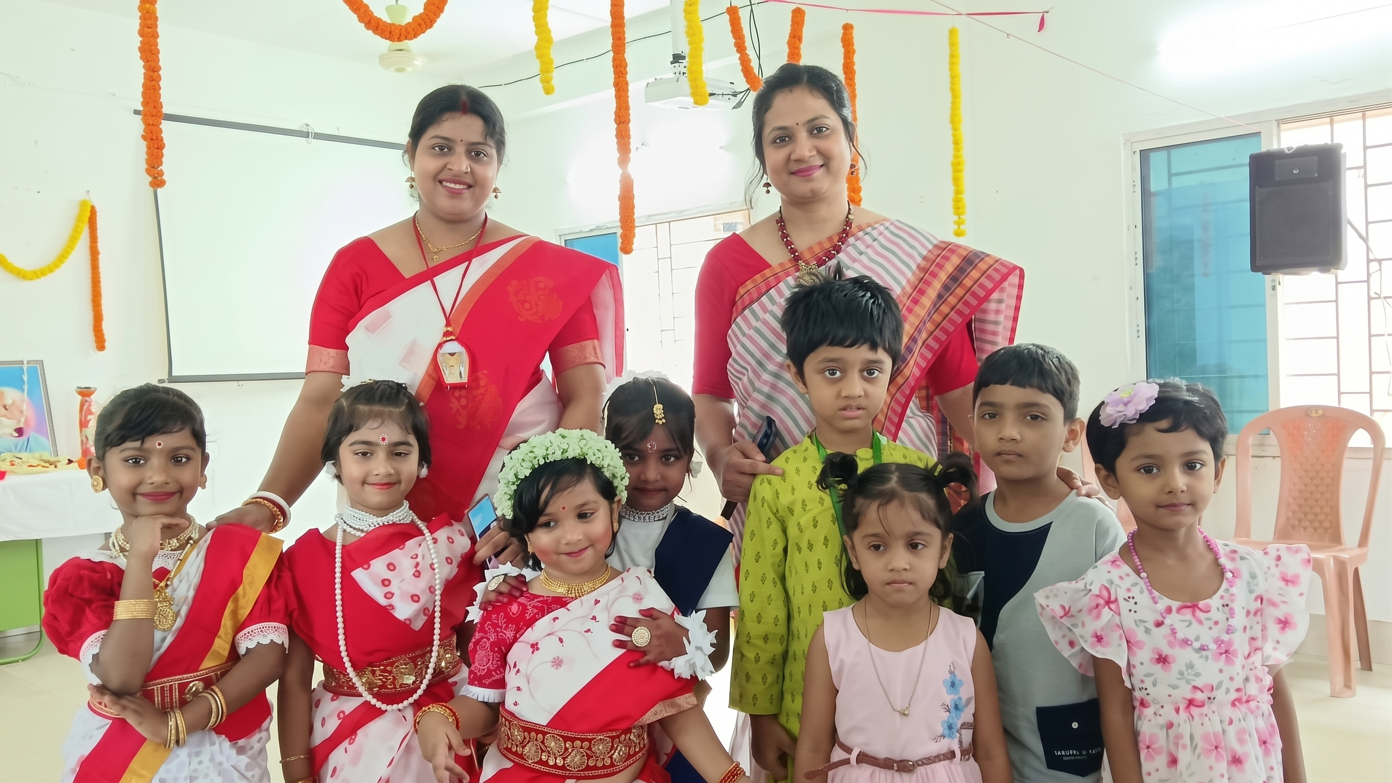 Celebrating the timeless spirit of Kabiguru Rabindranath Tagore with our little stars on Rabindra Jayanti.